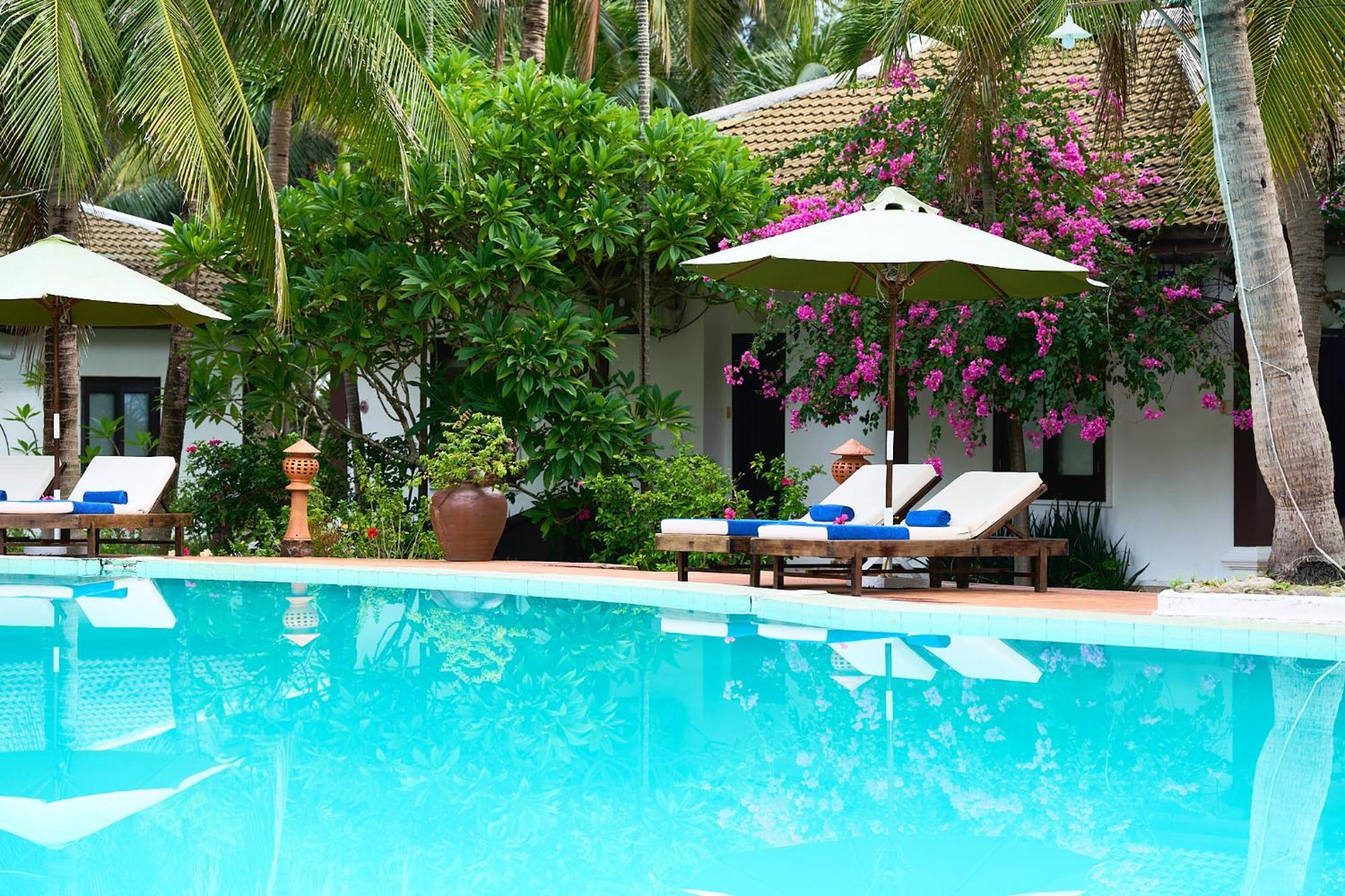 Lang Co Beach Resort Esterno foto