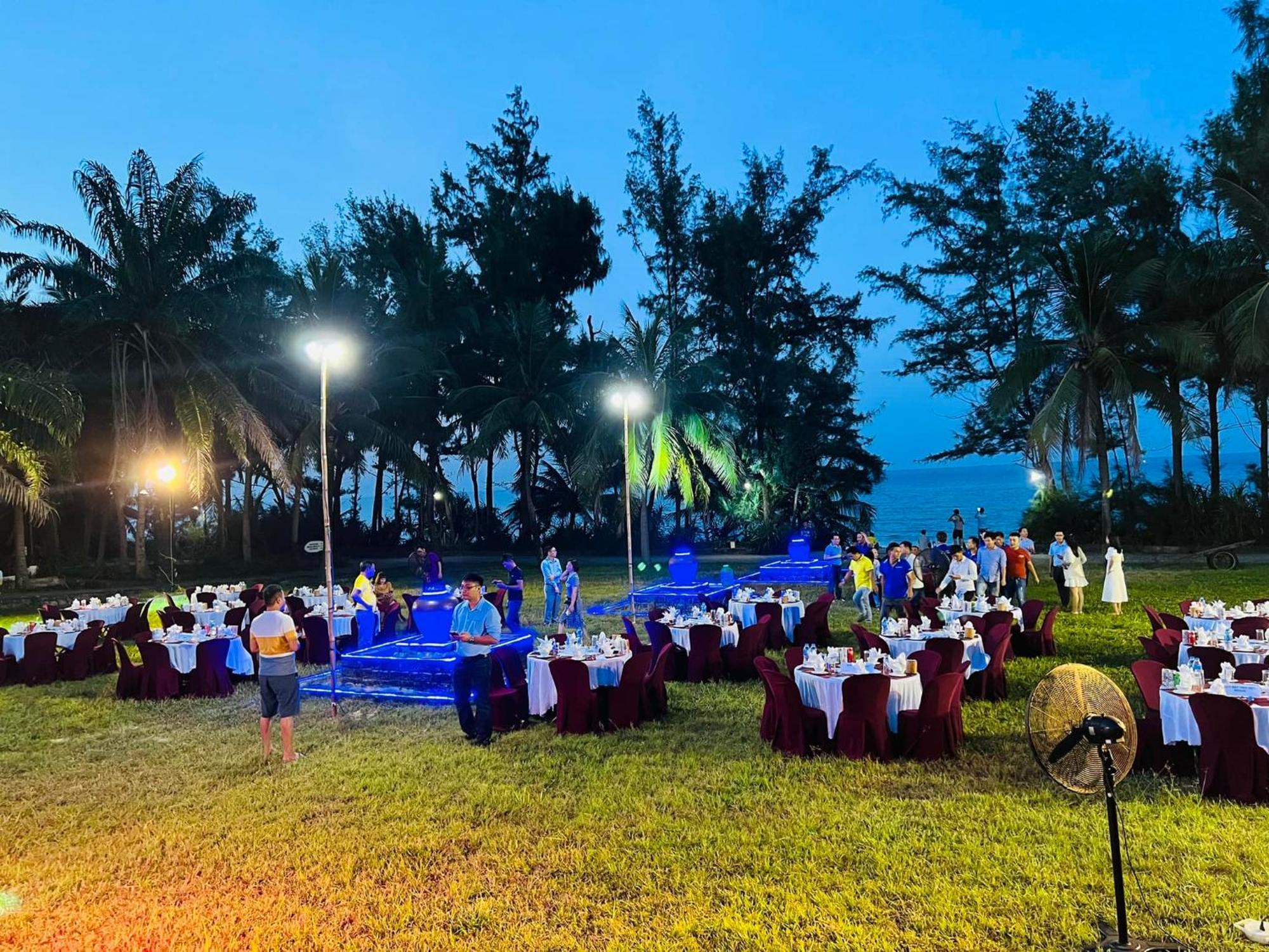 Lang Co Beach Resort Esterno foto